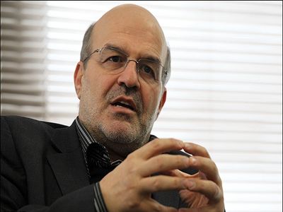 عیسی کلانتری: منتقدان من غیرعلمی حرف می‌زنند