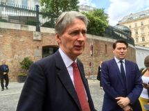 جزئیات دیدار وزیر امور خارجه انگلیس با زنگنه