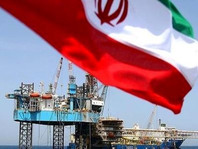 صادرات نفت ایران در سال گذشته بیش از 14 درصد کاهش یافت