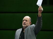 قاضی‌پور: خودروسازان بانکداری و زمین‌داری نکنند، کیفیت خودروهای داخلی را درست کنند