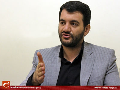 عبدالملکی: تعلل دولت در اجرای اقتصاد مقاومتی موجبات نارضایتی رهبر انقلاب را فراهم کرده است