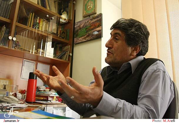 چرا حجتی تاکنون نتوانسته فرد مورد نظر خود را در وزارتخانه تحت مدیرتش منصوب کند؟