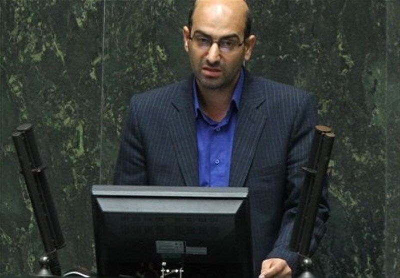 عدم پرداخت وام اشتغال، احداث نیروگاه‌های خورشیدی خانگی را با تاخیر مواجه کرد