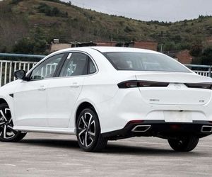 آخرین قیمت محصولات بهمن موتور امروز چهارشنبه 7 آبان ماه