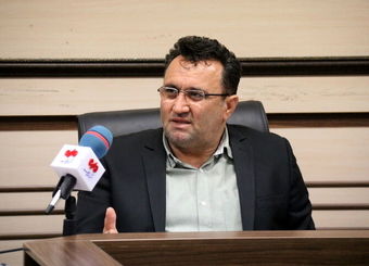 با یارانه پنهانی که پرداخت می‌کنیم کسی نباید زیر خط فقر باشد