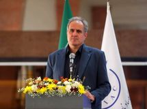 امیرانی: گمرک هنوز خانه‌های سازمانی فرودگاه مهرآباد را خالی نکرده است
