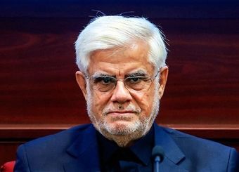 عارف: دولت ناگزیر به مداخله در بازار است