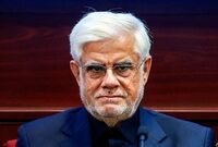 عارف: دولت ناگزیر به مداخله در بازار است