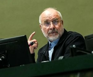 توضیح رئیس مجلس درباره افزایش حقوق برای سال ۱۴۰۵/ حقوق‌ها در سال آینده چگونه تغییر می‌کند؟
