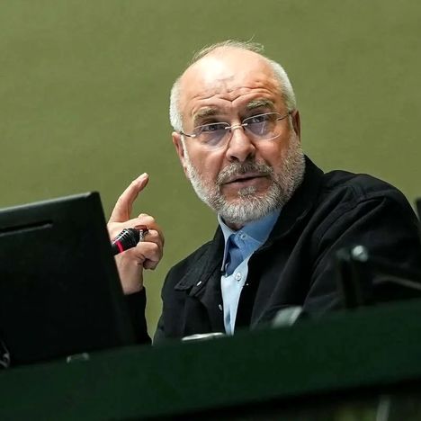 توضیح رئیس مجلس درباره افزایش حقوق برای سال ۱۴۰۵/ حقوق‌ها در سال آینده چگونه تغییر می‌کند؟
