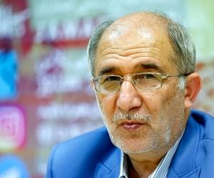 آمریکا با ده‌ها پایگاه نظامی در خلیج فارس، اما ایران هم‌چنان امنیت را در دست دارد 