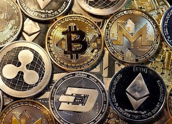 قیمت تمامی ارز‌های دیجیتال امروز شنبه ۱ آذر ۱۴۰۴ / بیت‌کوین و اتریوم در مسیر صعود
