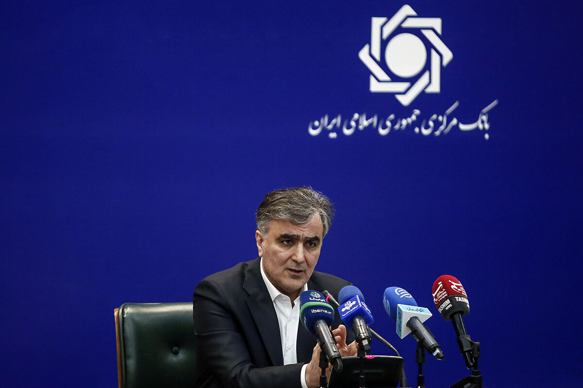 خبر مهم فرزین برای تأمین مالی نیروگاه‌های خورشیدی
