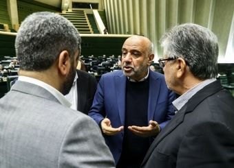 تاخیر پرحاشیه بررسی لایحه بودجه 1405