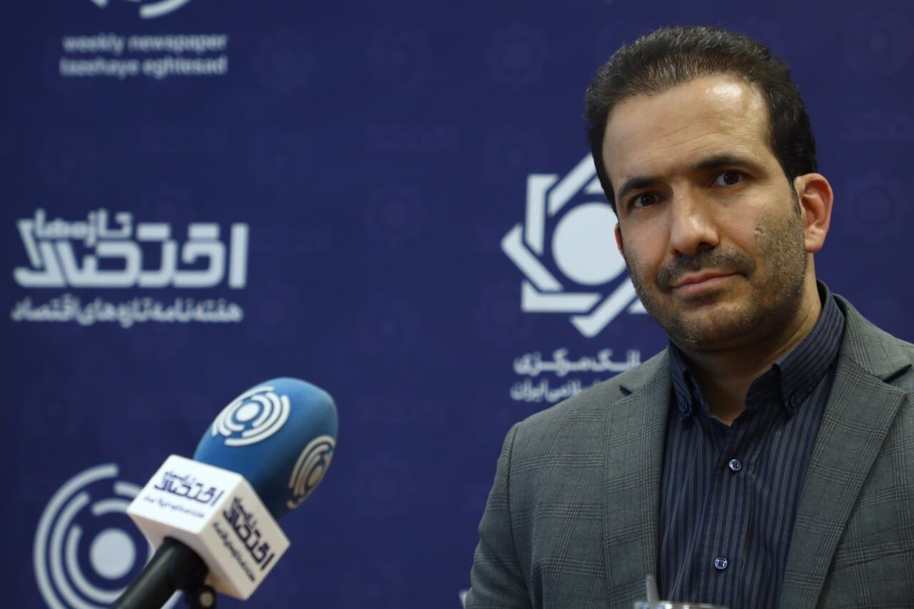 افزایش نرخ دلار جنبه روانی دارد
