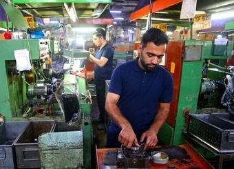 افزایش حقوق کارگران در سال ۱۴۰۵/ حداقل دستمزد و حق اولاد اعلام شد
