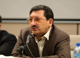 دستور رئیس‌جمهور برای رفع موانع تولید و ترخیص مواد اولیه از بنادر
