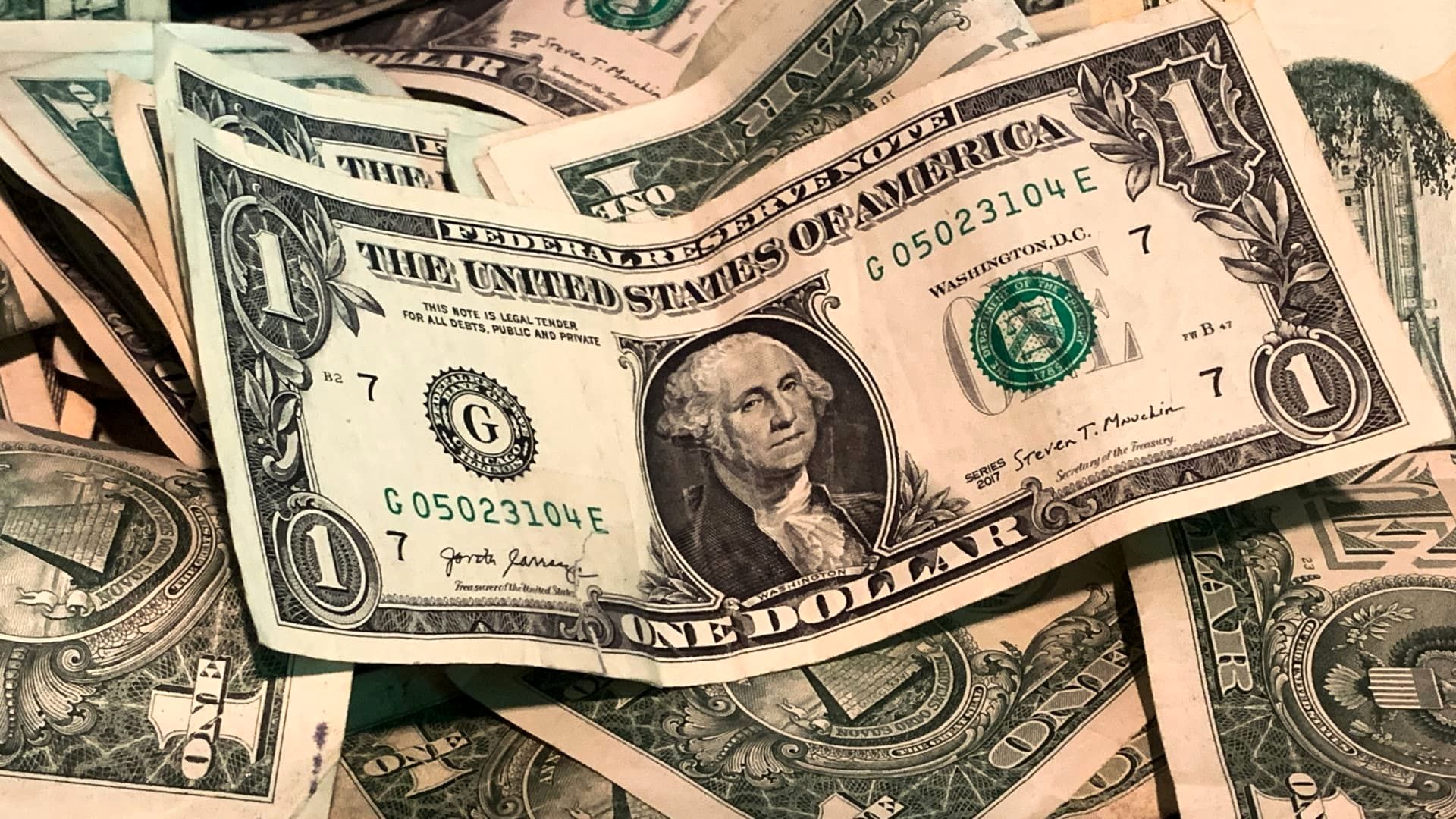 آخرین قیمت دلار سه شنبه 25 فروردین ۱۴۰۵