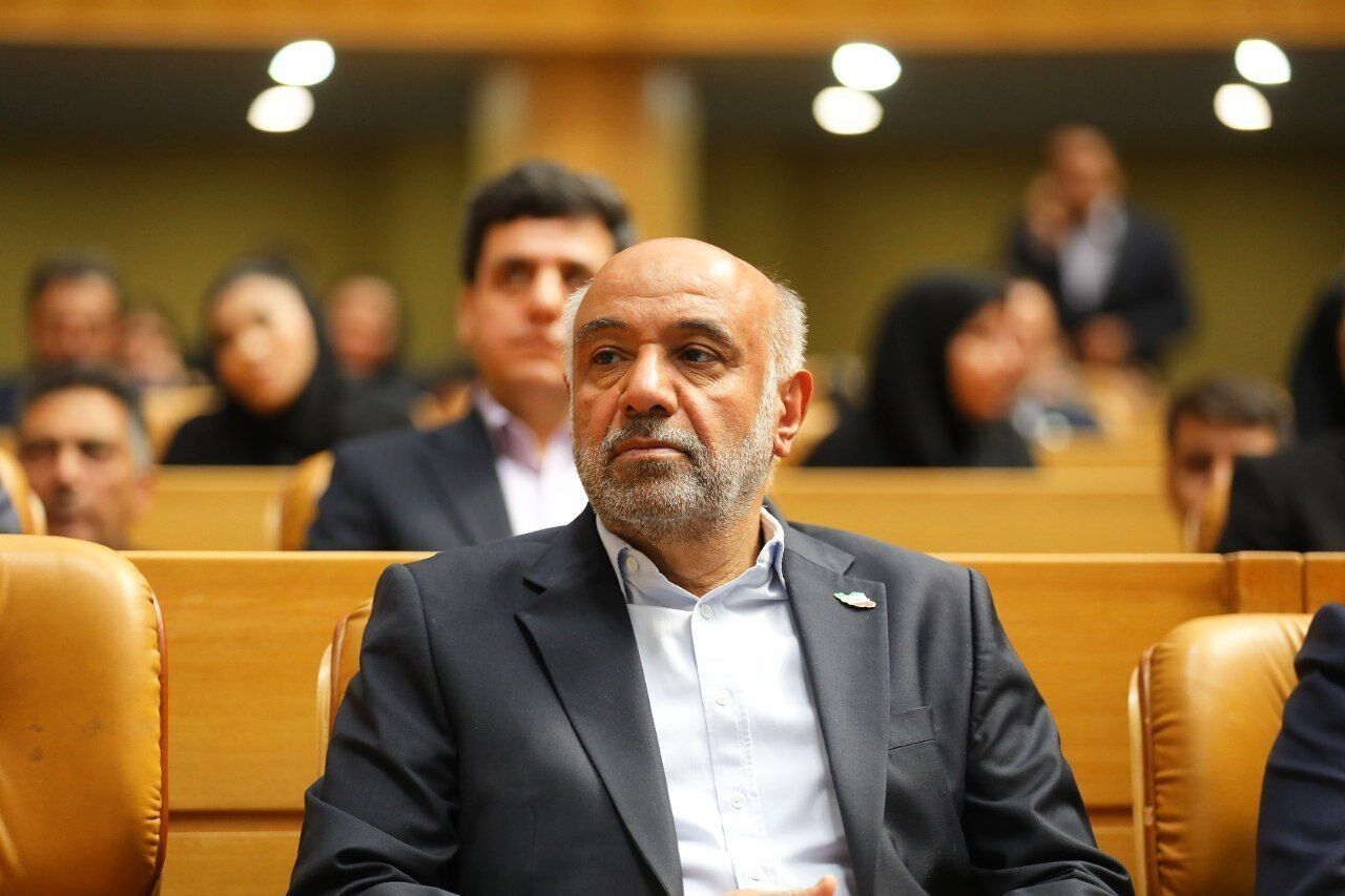 وزیر کار یک گام دیگر به استیضاح نزدیک شد