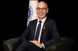 به اندازه مصرف ۶۰۰ میلیون نفر محصولات آرایشی بهداشتی در انبار داریم