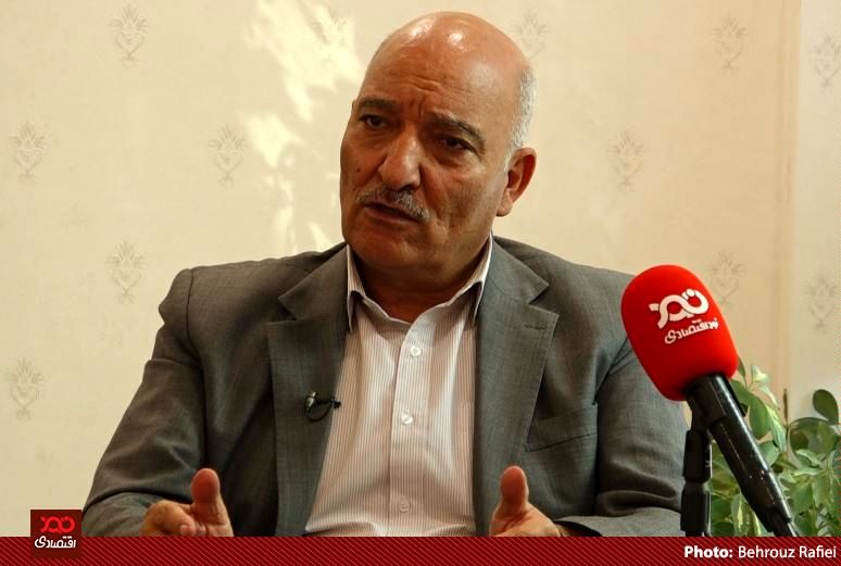 هشدار بنیاد گندمکاران: مطالبات پرداخت نشود، محصول را آزاد میفروشیم