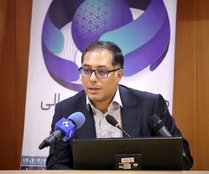 ورود بیت‌کوین به تالار شیشه‌ای؛ تصمیمی جنجالی برای بازار سرمایه
