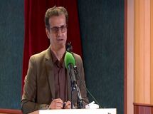 مرغ‌داران نهاده‌های دامی را با دوبرابر قیمت از بازار آزاد دریافت می‌کند 
