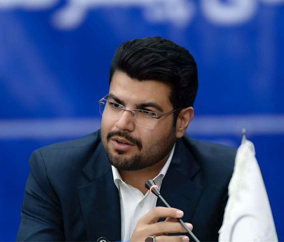 هجوم دلالان به بورس کالا در سایه التهاب ارزی/ بازار مواد پتروشیمی زیر سایه دلالی
