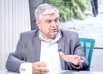 بزرگترین شکاف فرونشستی ایران در نیشابور است که در آن بزرگترین کارخانه فولاد شرق کشور را تاسیس کردند!