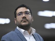بخش زیادی از مواد غذایی و داروی قاچاق شده به کشور را از بین می‌بریم
