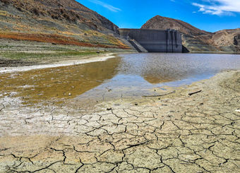 ورودی سدهای کشور ۴۱ درصد کاهش یافت؛ ۶۶ درصد مخازن خالی است
