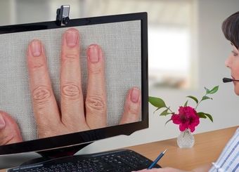 امکان گفت‌وگوی مستقیم با پزشکان پوست و مو، به صورت آنلاین فراهم شد!