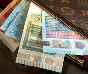 طرح جدید بانک مرکزی: تبدیل دلار گردشگران به کارت ریالی در فرودگاه‌ها
