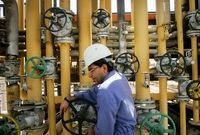 معمای پتروشیمی‌های ایران؛ میلیاردها دلار سرمایه خاک می‌خورد
