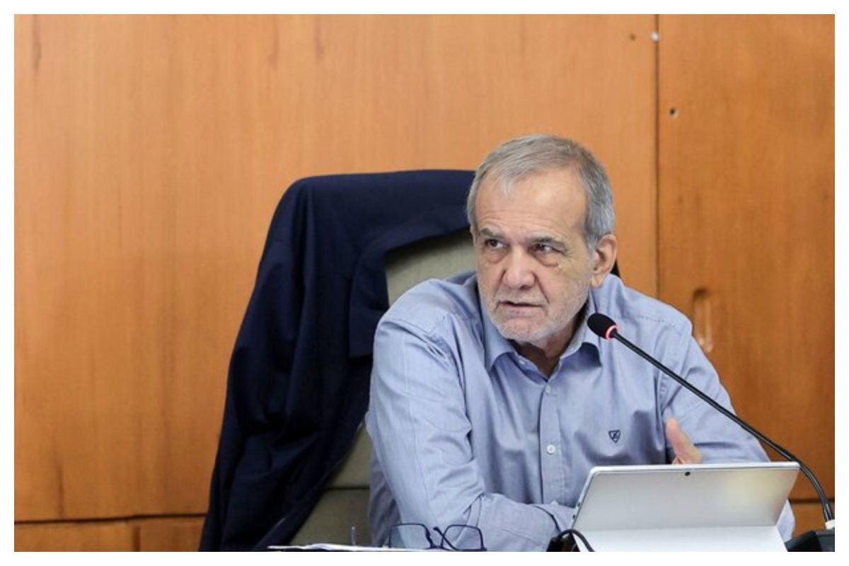 پزشکیان: ماهانه ۸ میلیون تومان به هر باک بنزین یارانه می‌دهیم 