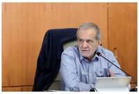 پزشکیان: ماهانه ۸ میلیون تومان به هر باک بنزین یارانه می‌دهیم 