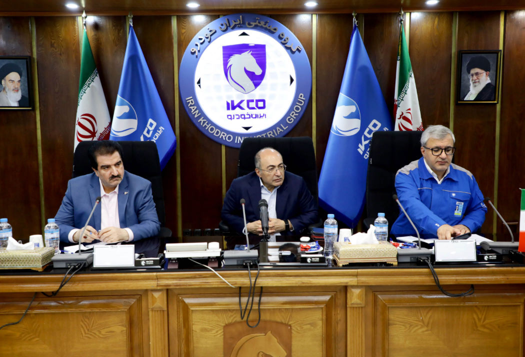 بانک رفاه کارگران آماده است از طرحهای توسعهای شرکت ایرانخودرو حمایت کند