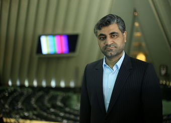 قیمت بنزین در شب عید نوروز افزایش می یابد؟/ پاسخ یک نماینده مجلس+فیلم

