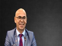 فرصت را از قاچاقچیان فرآورده‌های بهداشتی بگیریم؛ نیاز بازار با واردات قانونی تأمین شود