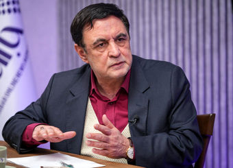 ناصر ایمانی: بانک مرکزی هروقت دلش بخواهد ارز نهاده را تخصیص می‌دهد